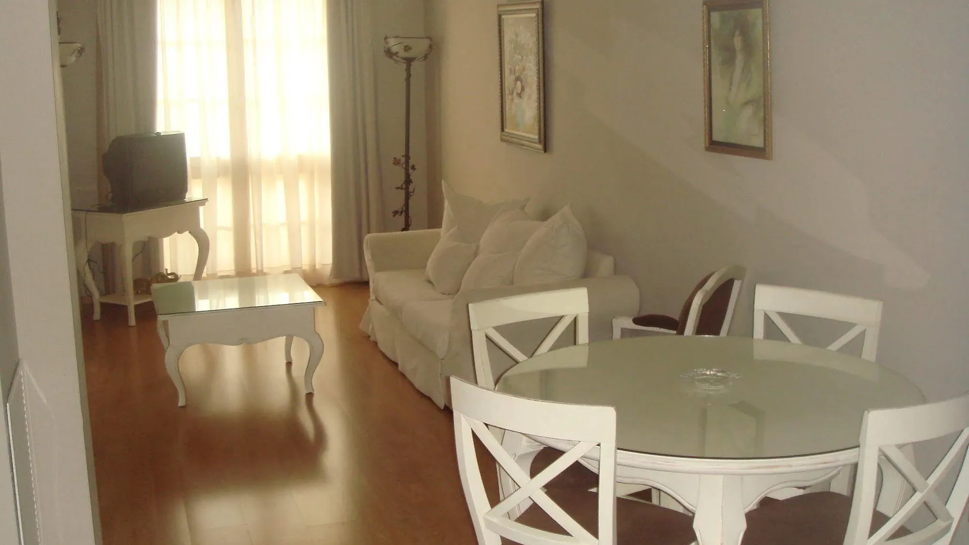 Apartaments Bt Vent De Garbi Empuriabrava Spain