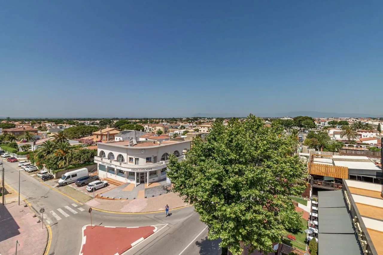 Apartaments Bt Vent De Garbi Empuriabrava Aparthotel